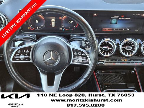 Used 2021 Mercedes-Benz GLB 250 4MATIC image 10