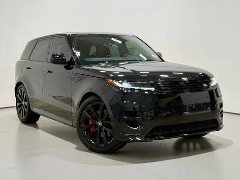 Used 2025 Land Rover Range Rover Sport Dynamic SE AWD/4WD image 5