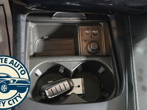 Used 2020 INFINITI QX50 Luxe w/ Navigation Package image 16