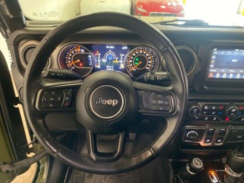 Used 2021 Jeep Wrangler Sport AWD/4WD image 13