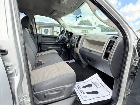 Used 2012 RAM 3500 ST w/ Chrome Appearance Group RWD image 17