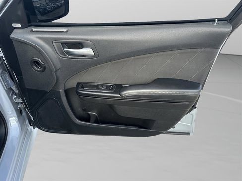 Used 2022 Dodge Charger GT image 12