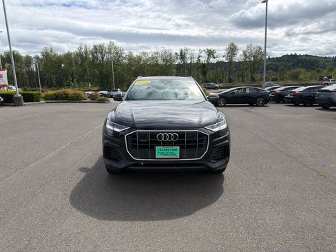Used 2020 Audi Q8 Premium Plus AWD/4WD image 3