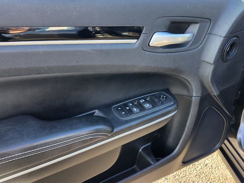 Used 2023 Chrysler 300 S image 26