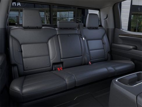 New 2026 GMC Sierra 1500 SLT w/ SLT Premium Package image 17