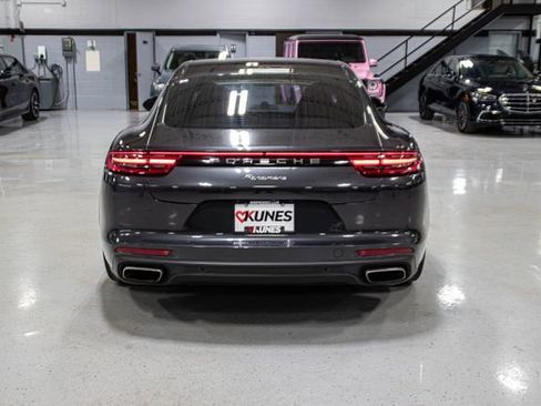 Used 2020 Porsche Panamera 4 image 7