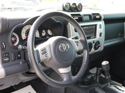 Used 2014 Toyota FJ Cruiser 4WD w/ Trail Teams Ultimate Edition image 14