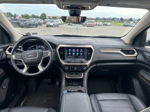 Used 2023 GMC Acadia Denali w/ Denali Ultimate Package AWD/4WD image 14