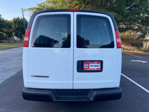 Used 2013 Chevrolet Express 1500 image 8