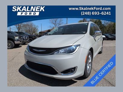 Used 2019 Chrysler Pacifica Limited