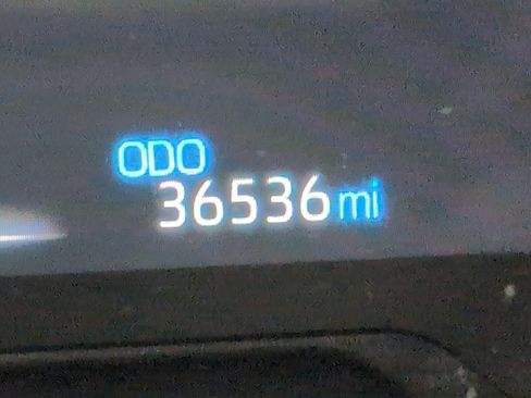 Used 2025 Toyota RAV4 XLE AWD/4WD image 3