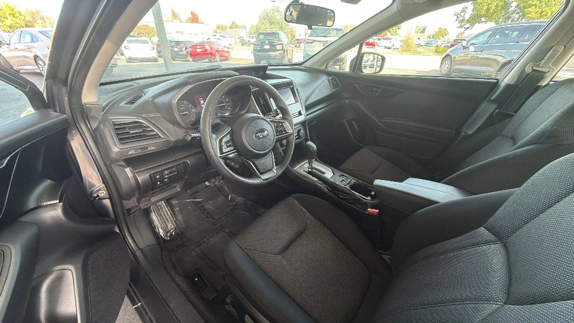 Used 2018 Subaru Impreza 2.0i Premium w/ Eyesight & BSD & Rcta AWD/4WD image 22