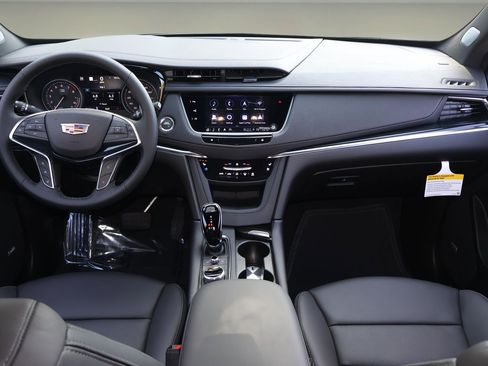 New 2026 Cadillac XT5 Premium Luxury w/ Driver Assist Package AWD/4WD image 14
