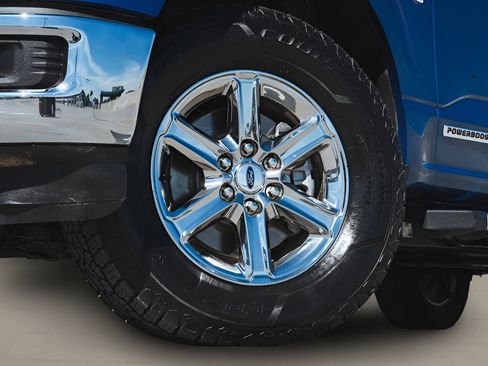 Used 2024 Ford F150 XLT w/ Mobile Office Package image 3