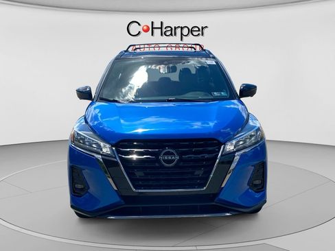 Used 2024 Nissan Kicks SR w/ SR Premium Package FWD image 8