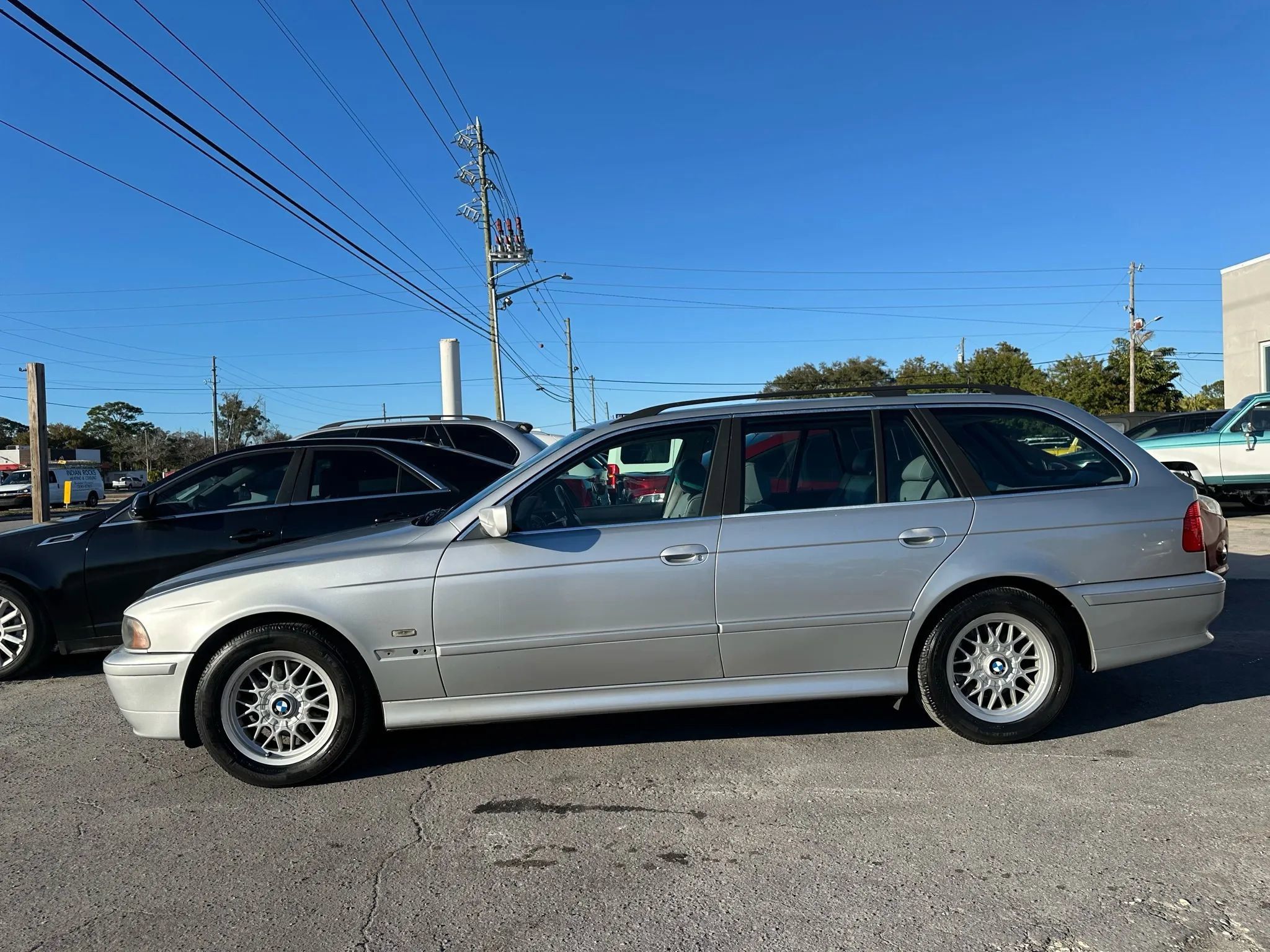 Used 2001 BMW 525i Wagon RWD image 5