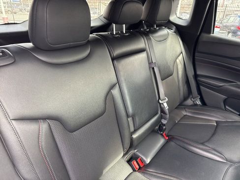 Used 2024 Jeep Compass Trailhawk image 28