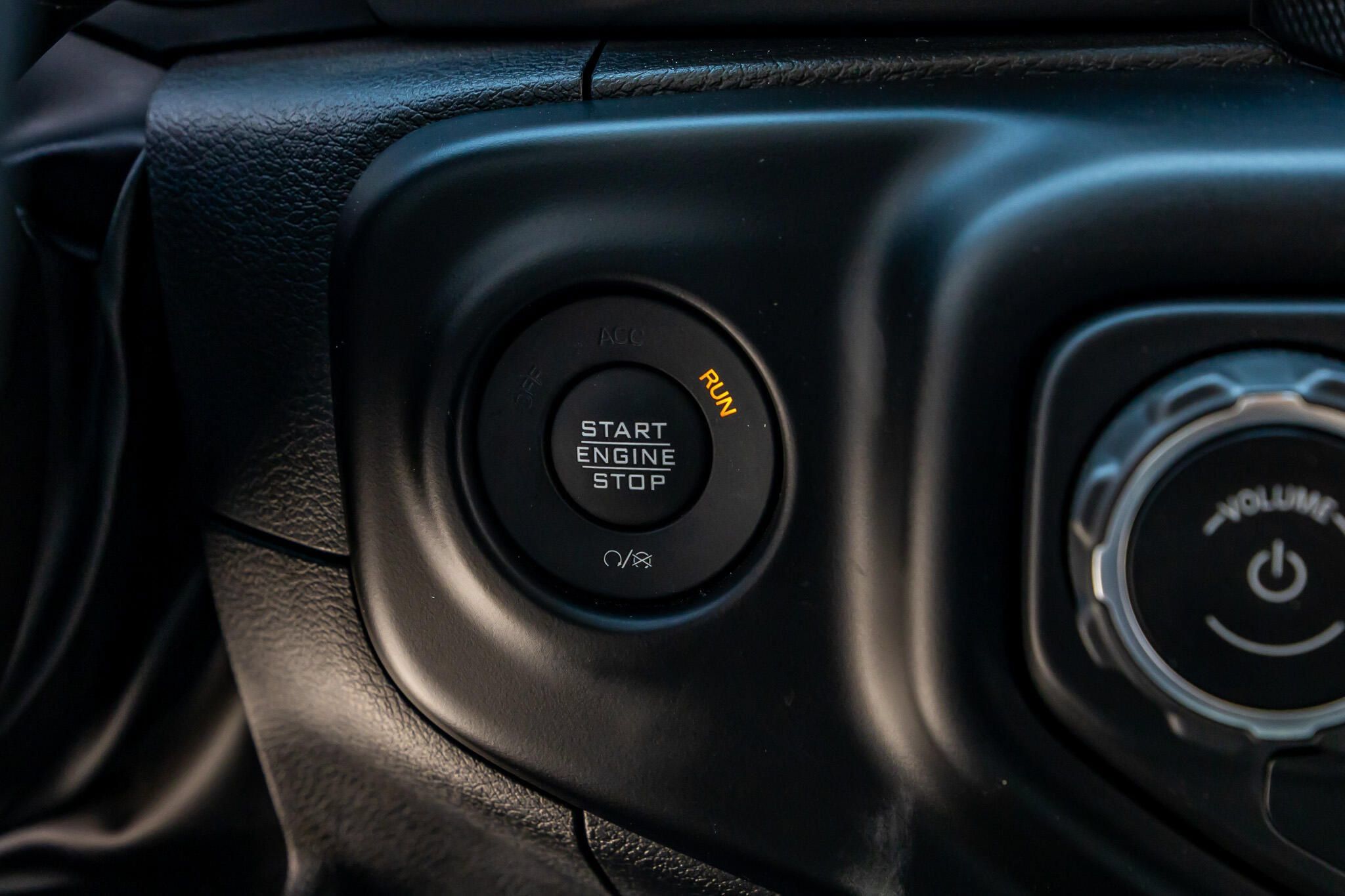 Used 2023 Jeep Wrangler Unlimited Sport AWD/4WD image 23