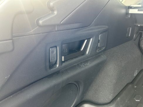 Used 2021 Subaru Outback Limited image 35