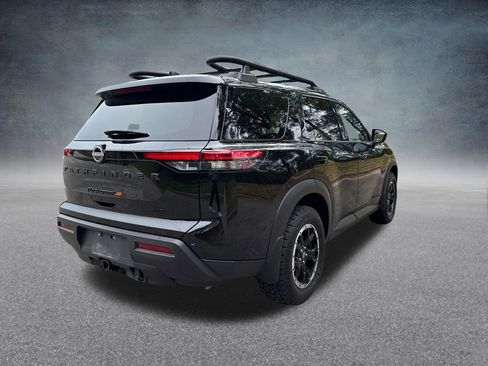 Used 2024 Nissan Pathfinder Rock Creek image 6