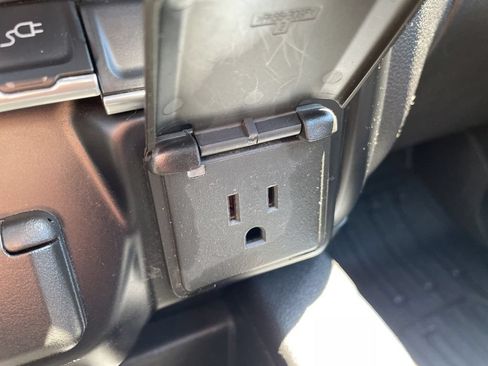 Used 2019 GMC Sierra 1500 Denali w/ Driver Alert Package II AWD/4WD image 24