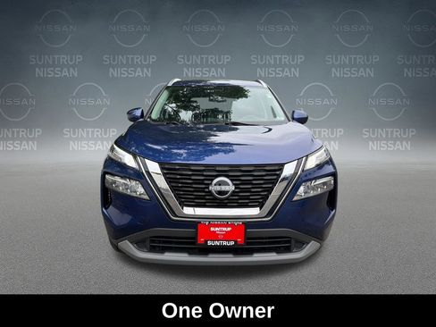 Used 2023 Nissan Rogue SV w/ SV Premium B Package AWD/4WD image 10