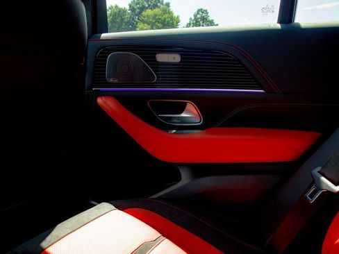 New 2025 Mercedes-Benz GLE 63 AMG S image 34