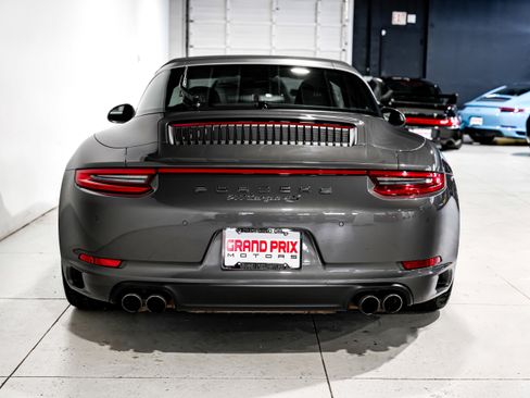 Used 2017 Porsche 911 Targa 4S image 4