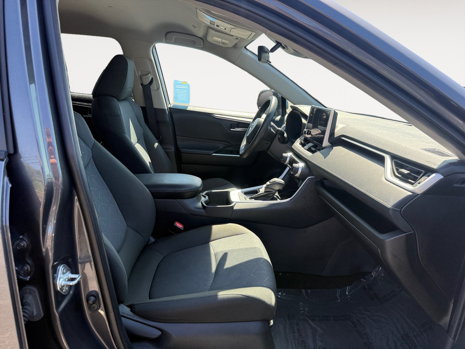 Used 2024 Toyota RAV4 XLE FWD image 19