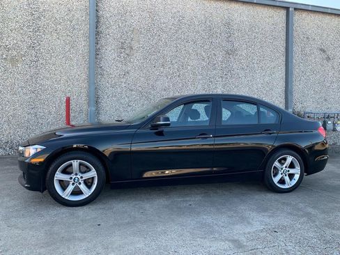 Used 2012 BMW 328i Sedan RWD image 2