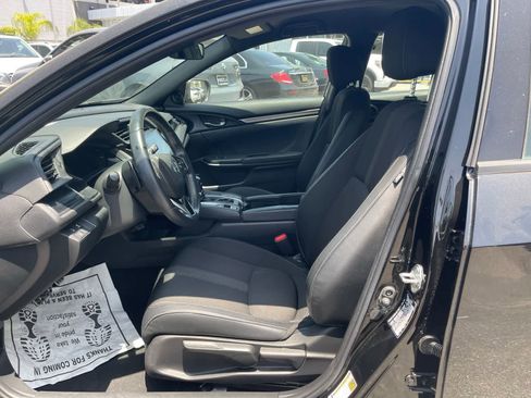 Used 2020 Honda Civic Sport image 6