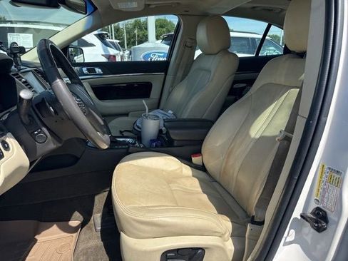 Used 2015 Lincoln MKS w/ Equipment Group 101A FWD image 18