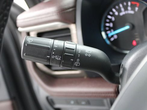 Used 2023 Ford Expedition Max Limited image 26