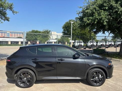 Used 2024 Dodge Hornet R/T w/ R/T Blacktop Package AWD/4WD image 4