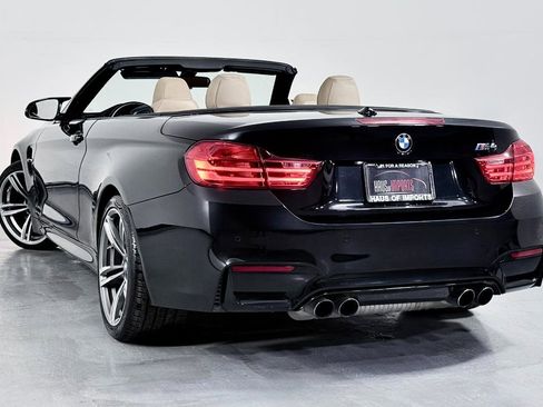 Used 2016 BMW M4 Convertible image 9