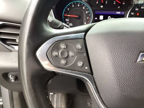 Used 2023 Chevrolet Traverse LT w/ LT Premium Package AWD/4WD image 30