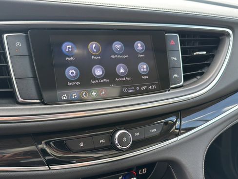 Used 2024 Buick Enclave Essence w/ Experience Buick Package image 20