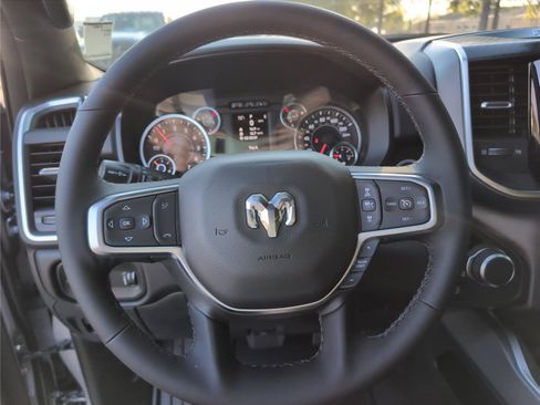 New 2026 RAM 1500 Big Horn AWD/4WD image 21
