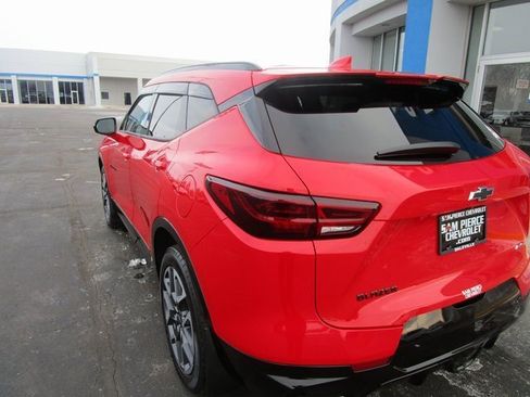 Certified 2023 Chevrolet Blazer RS w/ Enhanced Convenience Package image 3