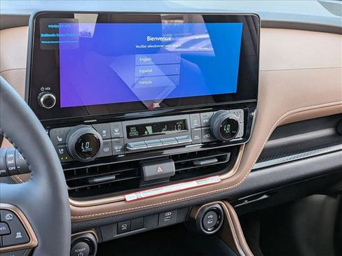 New 2026 Toyota Grand Highlander AWD Hybrid image 12