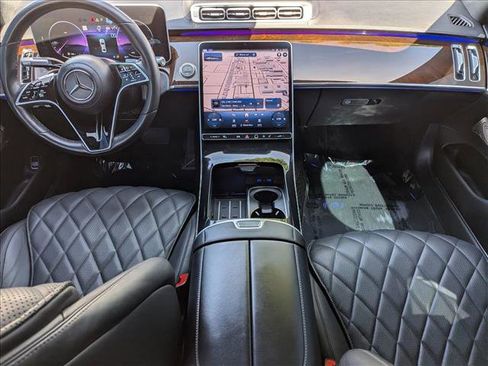 Used 2023 Mercedes-Benz S 580 4MATIC Sedan image 18