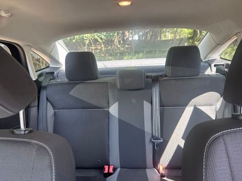 Used 2014 Ford Focus SE FWD image 14