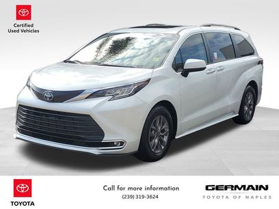 Certified 2022 Toyota Sienna XLE