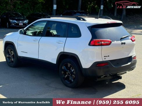 Used 2018 Jeep Cherokee Limited w/ High Altitude Package AWD/4WD image 7
