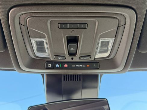 Used 2024 Chevrolet Silverado 1500 LT Trail Boss w/ Convenience Package II AWD/4WD image 19