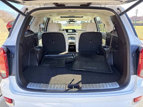 Used 2020 Hyundai Palisade Limited w/ Winter Weather Package image 14