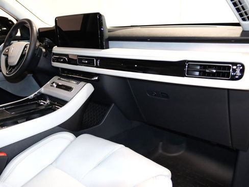 Used 2025 Lincoln Aviator Reserve w/ Equipment Group 201A AWD/4WD image 61