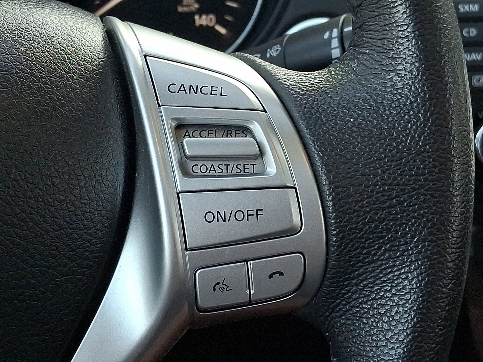 Used 2014 Nissan Rogue SL w/ SL Premium Package AWD/4WD image 23