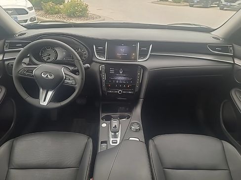 Used 2023 INFINITI QX50 Luxe AWD/4WD image 13