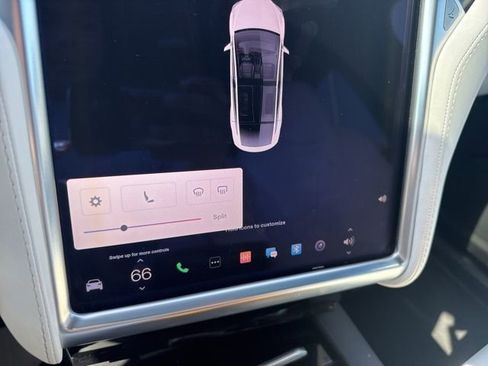 Used 2017 Tesla Model X 100D image 12